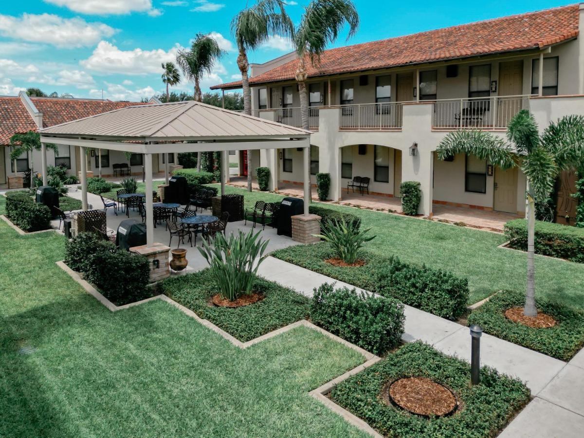 The Bungalows On Shary Mission Exterior photo